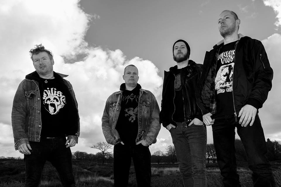 entrapment-band