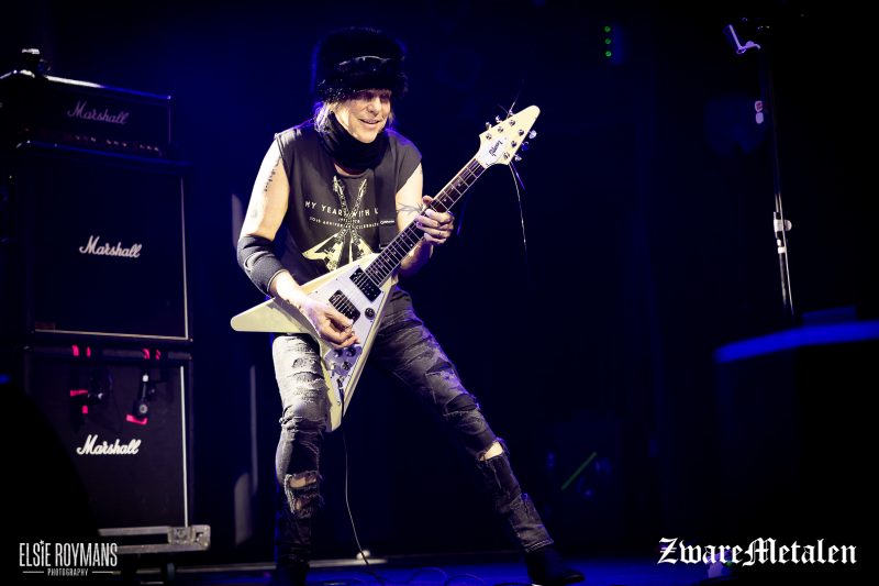 Michael Schenker live in de 013 te Tilburg door Elsie Roymans voor Zware Metalen